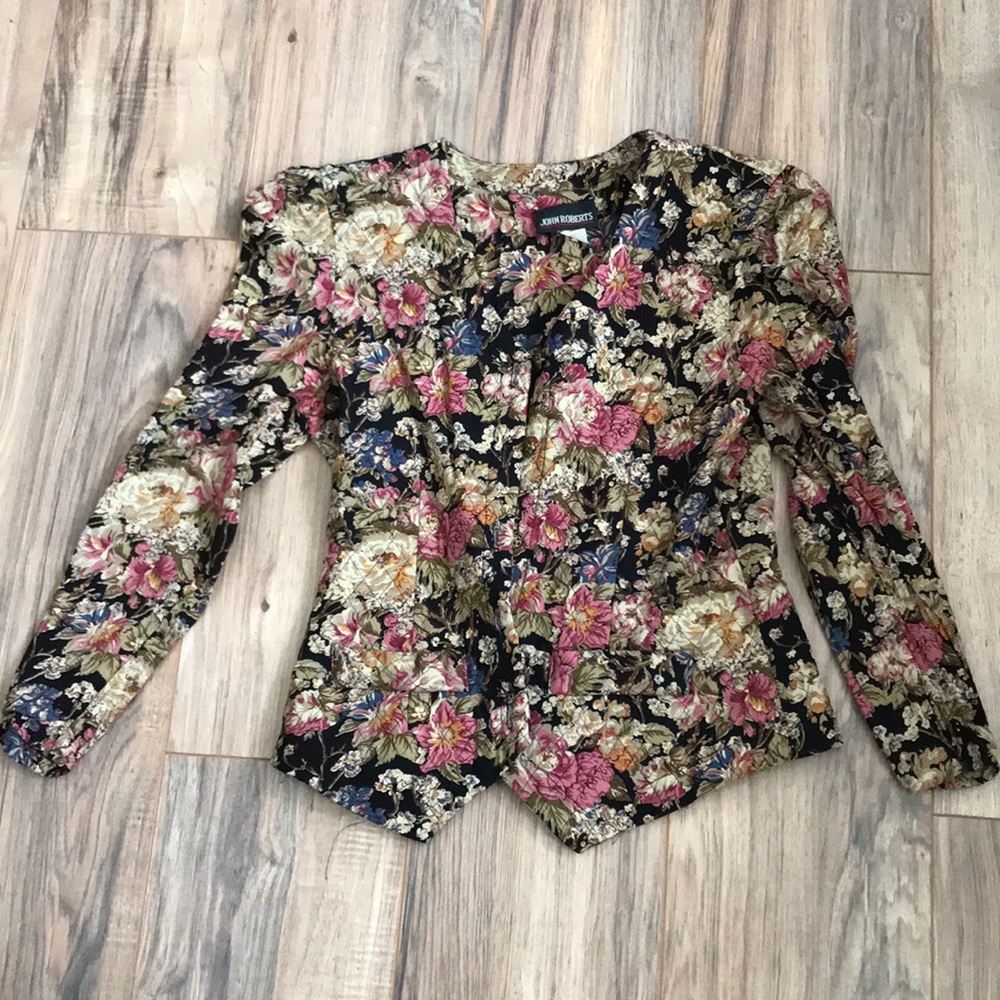 Vintage floral blazer